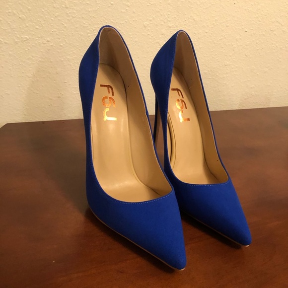 Blue Sexy Heels! - Picture 2 of 4